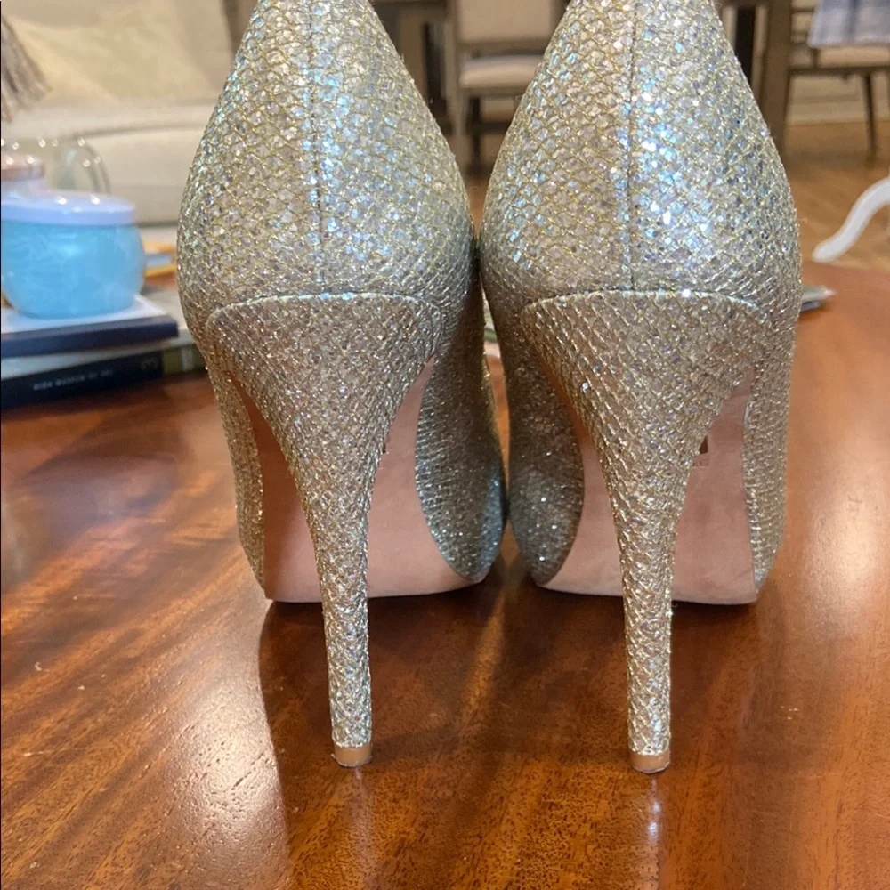 Badgley Mischka Glittering Gold Peep-Toe Heels
